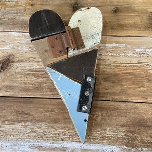 Rustic Reclaimed Materials Heart Decor